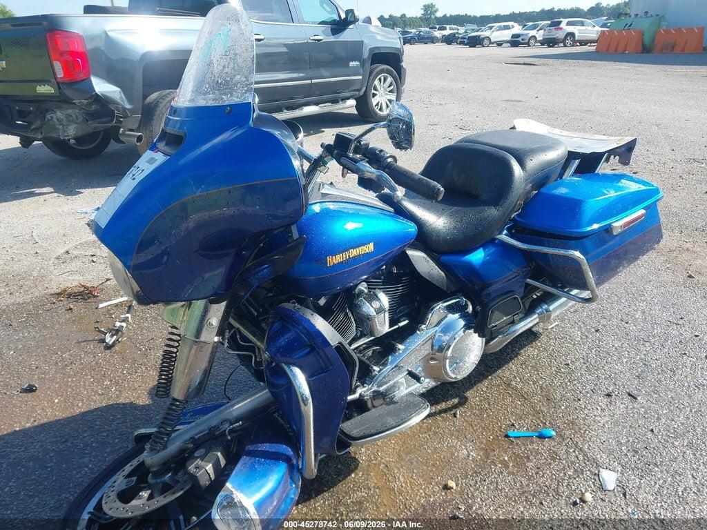 1HD1KED1XHB637331 2017 HARLEY-DAVIDSON FLHTK photo no. 2