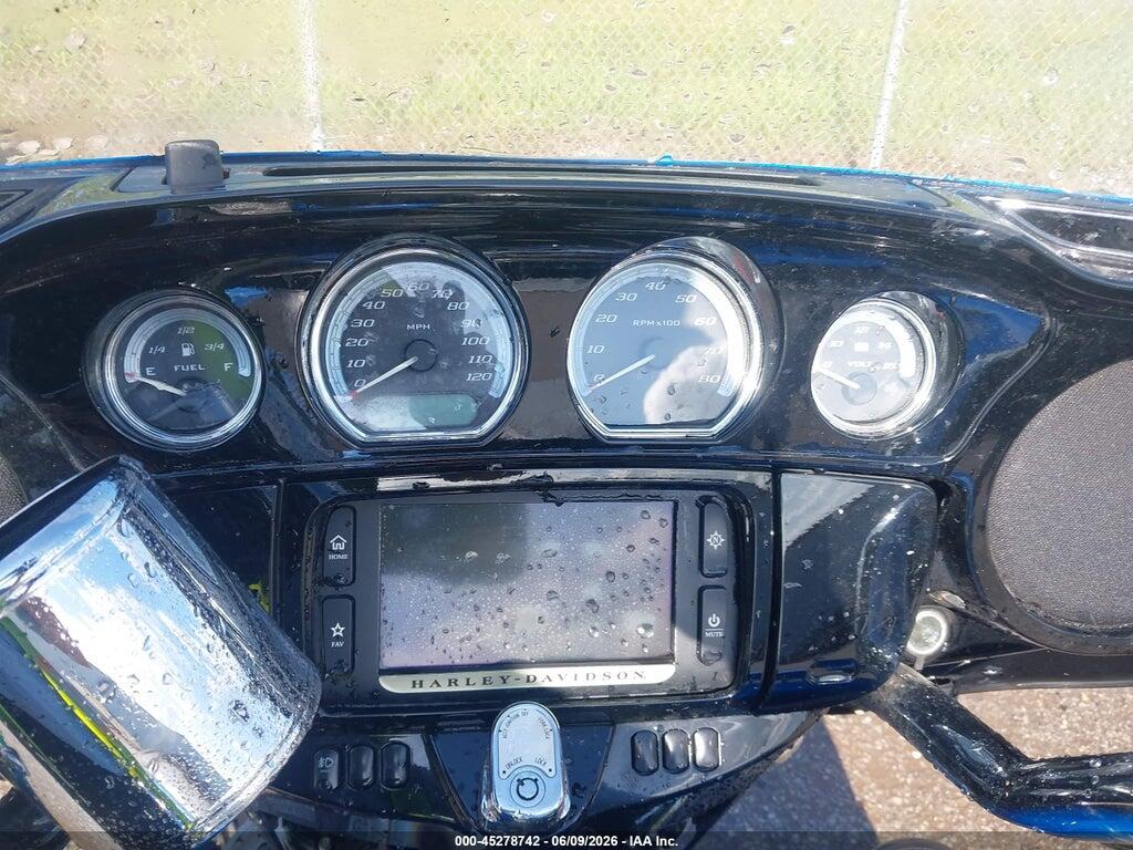 1HD1KED1XHB637331 2017 HARLEY-DAVIDSON FLHTK photo no. 7