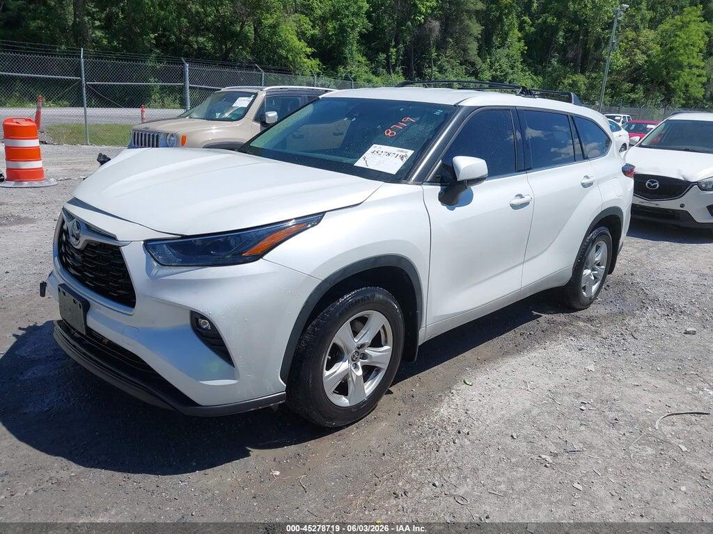 5TDBZRBH0NS591845 2022 TOYOTA HIGHLANDER photo no. 2