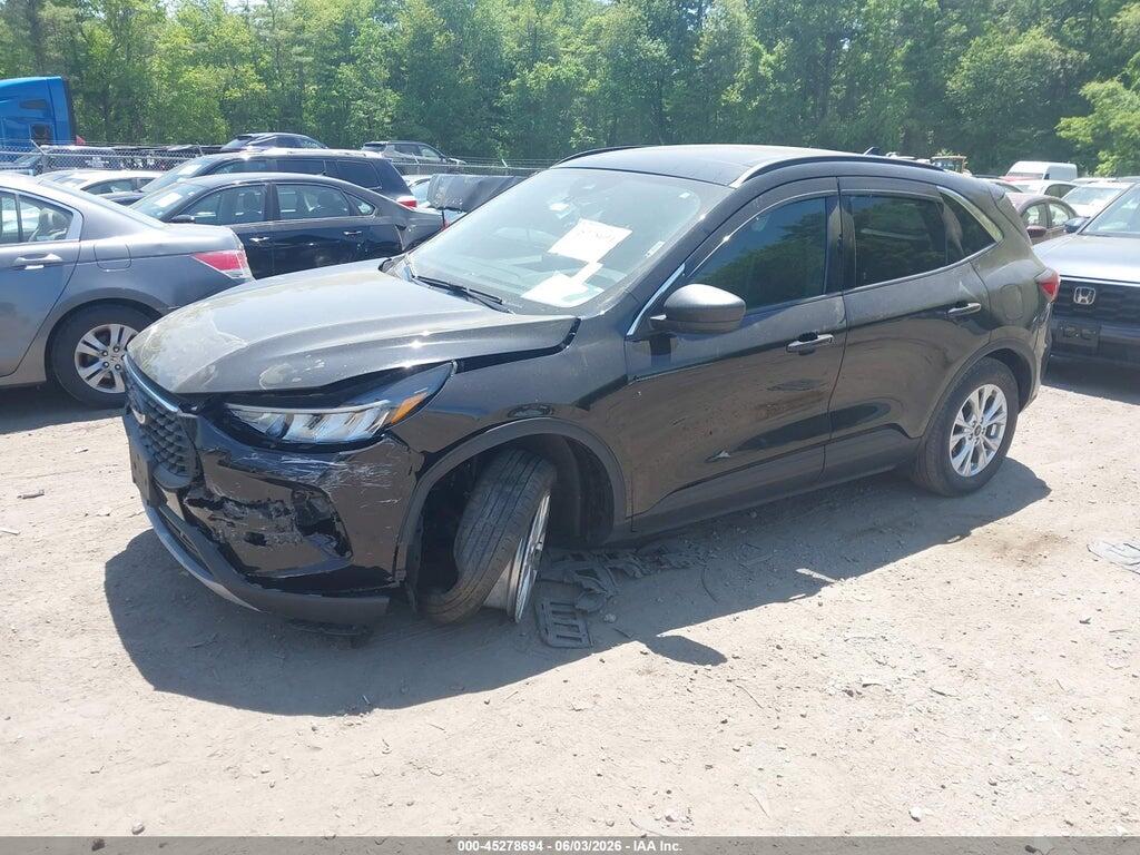 1FMCU9GN0PUB04378 2023 FORD ESCAPE photo no. 2