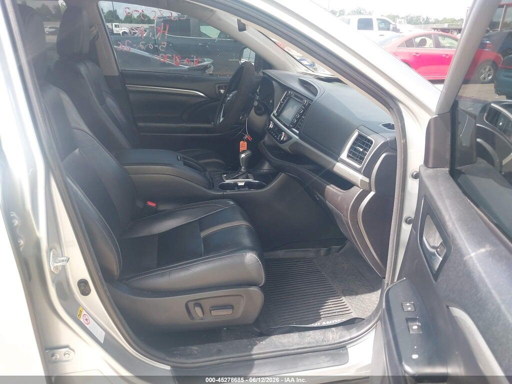 5TDKZRFH8JS538170 2018 TOYOTA HIGHLANDER photo no. 5