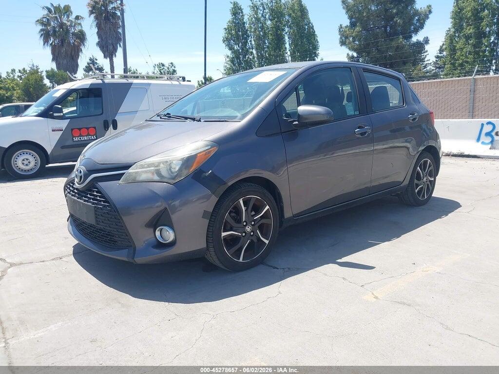 VNKKTUD37FA052117 2015 TOYOTA YARIS photo no. 2