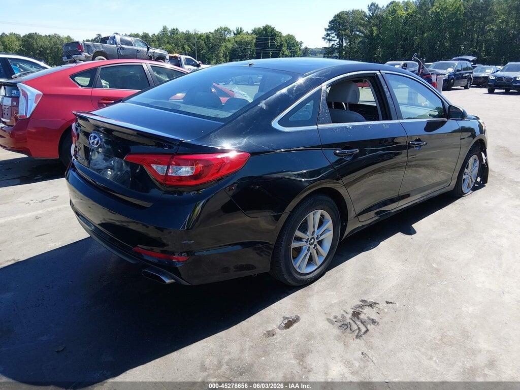 5NPE24AF3HH520640 2017 HYUNDAI SONATA photo no. 4