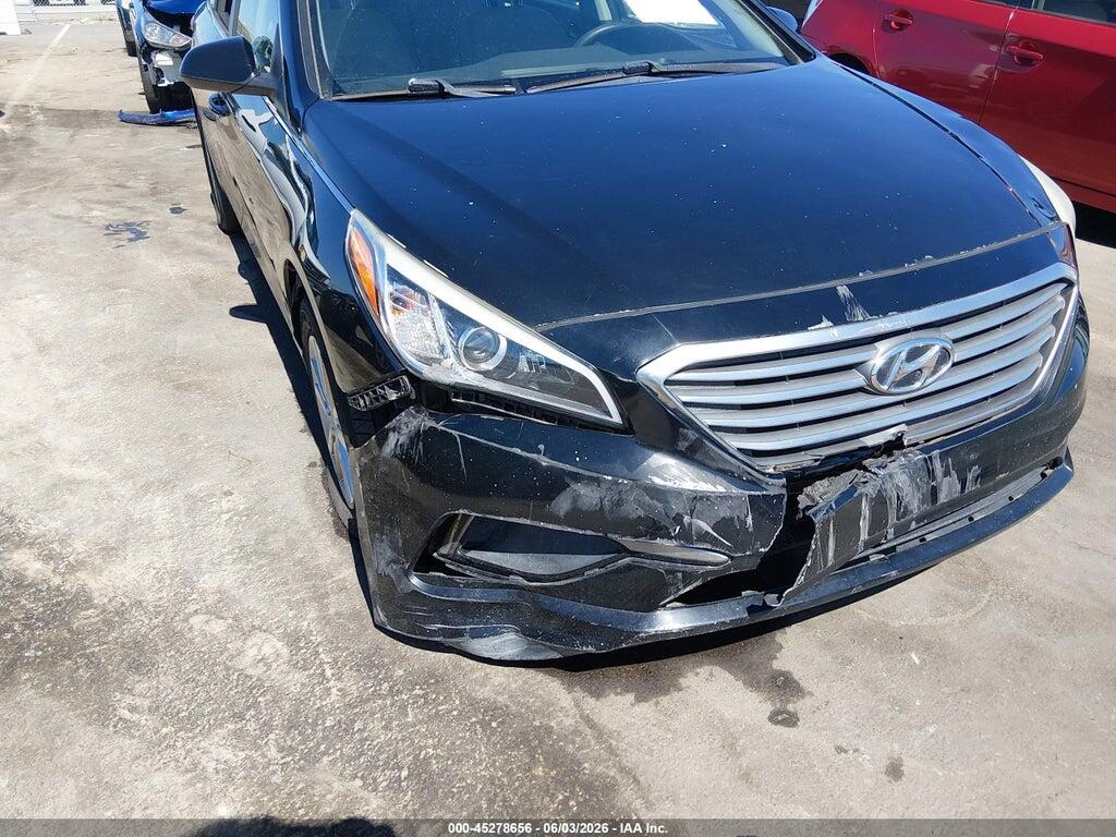 5NPE24AF3HH520640 2017 HYUNDAI SONATA photo no. 6