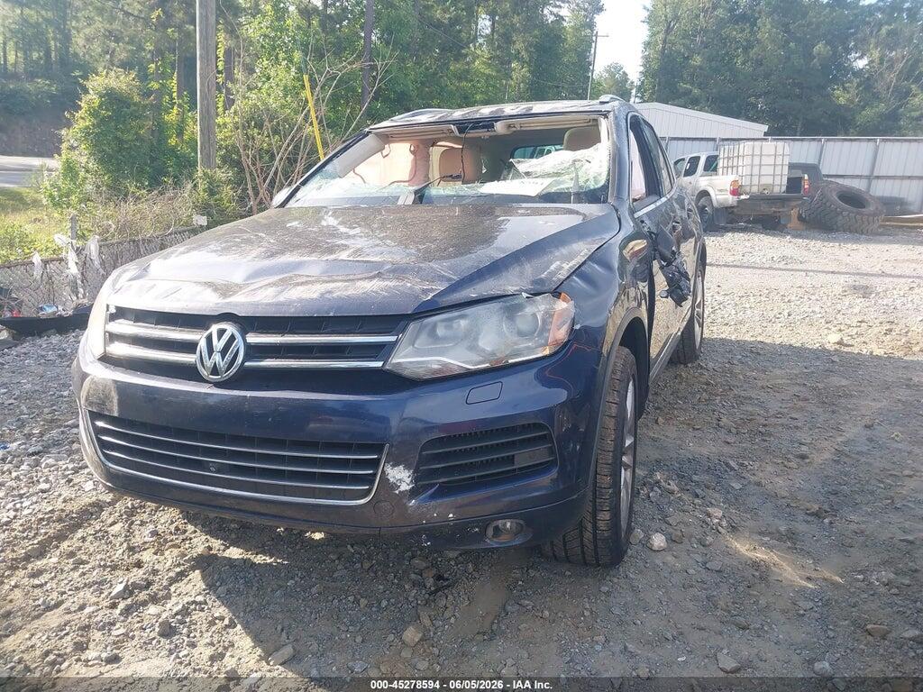 WVGEP9BP4ED010722 2014 VOLKSWAGEN TOUAREG photo no. 2