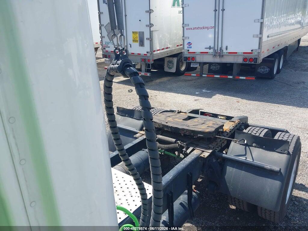 3AKBHKDV7PSNS3959 2023 FREIGHTLINER NEW CASCADIA 126 photo no. 6