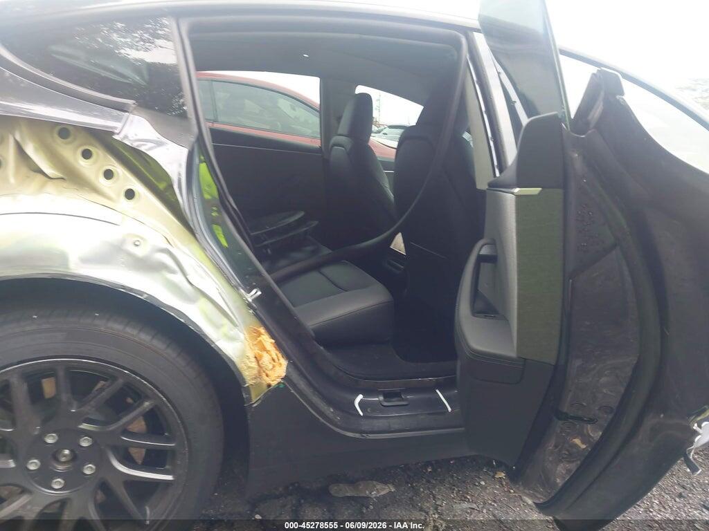 5YJ3E1EA7SF012480 2025 TESLA MODEL 3 photo no. 8
