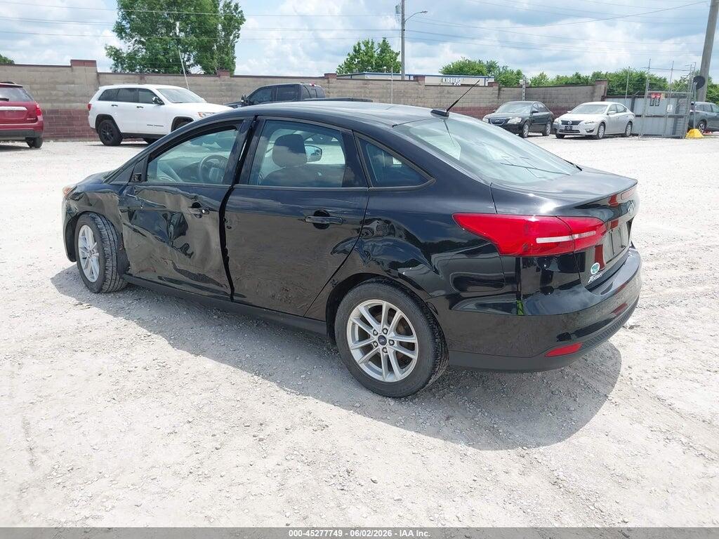 1FADP3F26JL327502 2018 FORD FOCUS photo no. 3