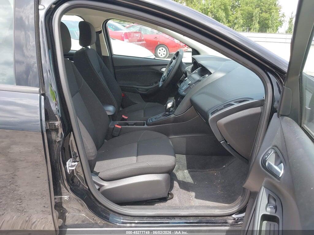 1FADP3F26JL327502 2018 FORD FOCUS photo no. 5