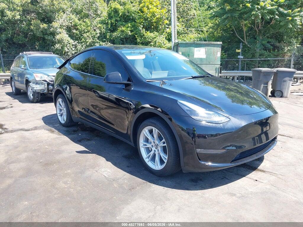 7SAYGDEE8RA237764 2024 TESLA MODEL Y photo no. 1