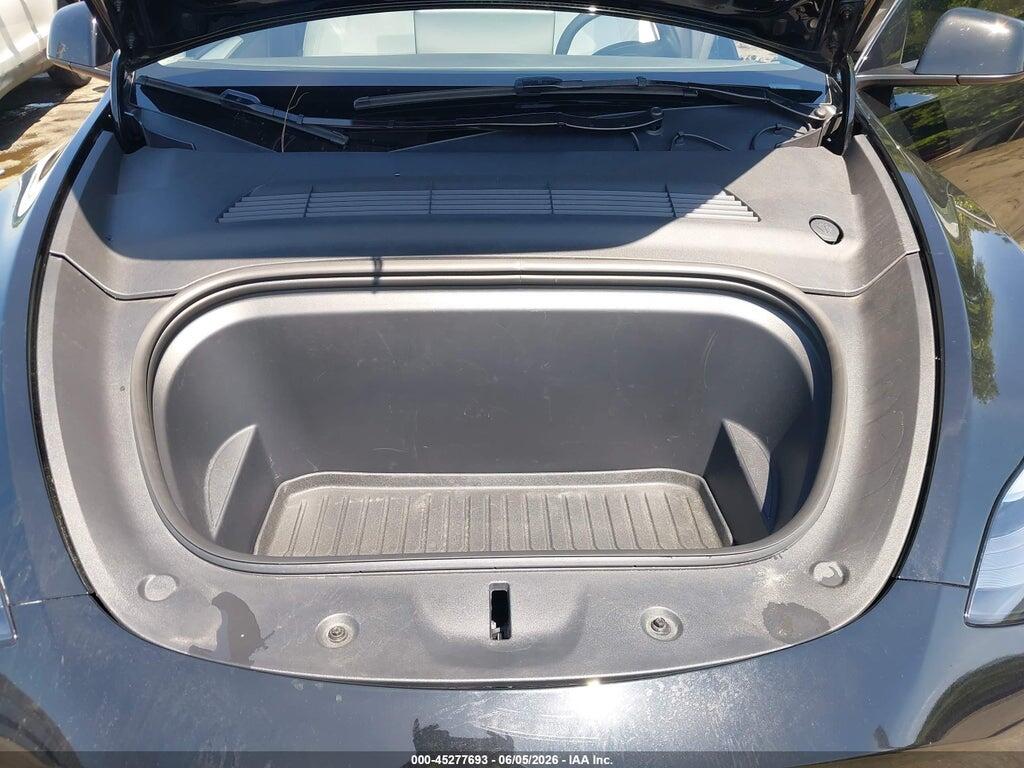 7SAYGDEE8RA237764 2024 TESLA MODEL Y photo no. 10