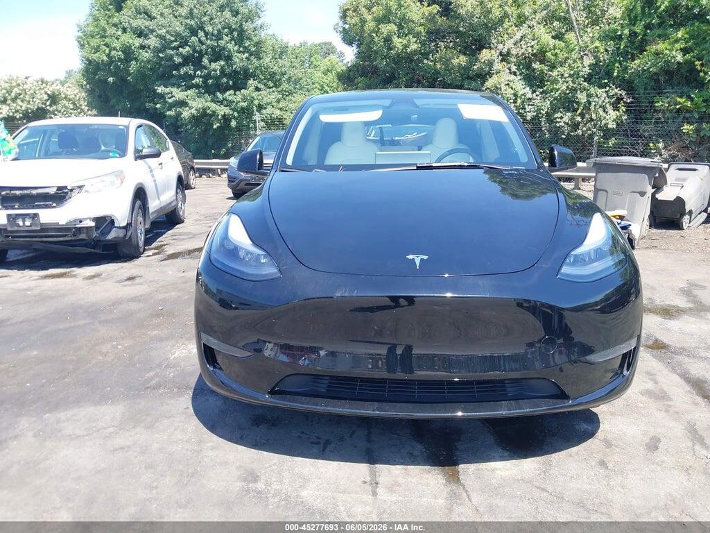 7SAYGDEE8RA237764 2024 TESLA MODEL Y photo no. 11