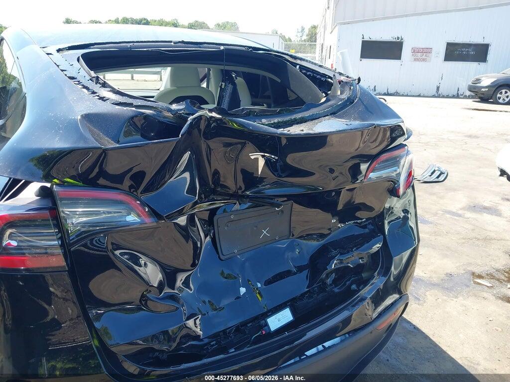 7SAYGDEE8RA237764 2024 TESLA MODEL Y photo no. 6