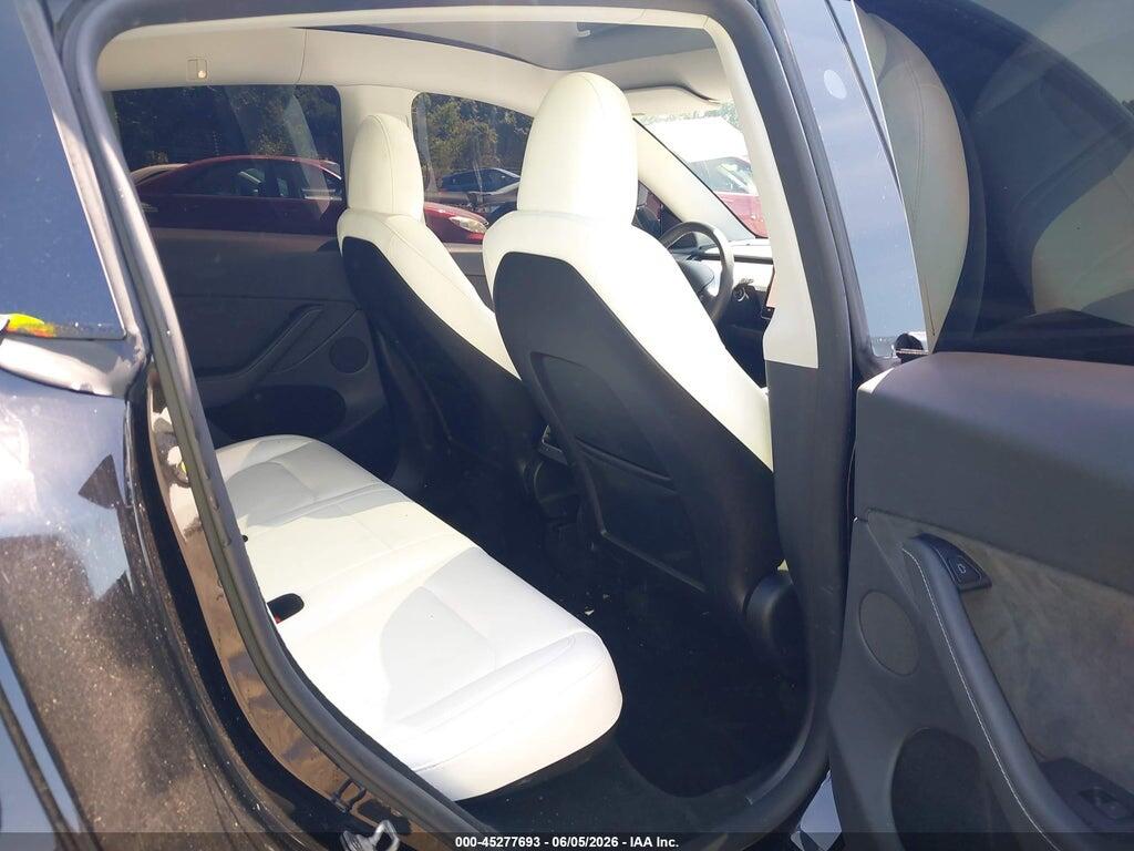 7SAYGDEE8RA237764 2024 TESLA MODEL Y photo no. 8