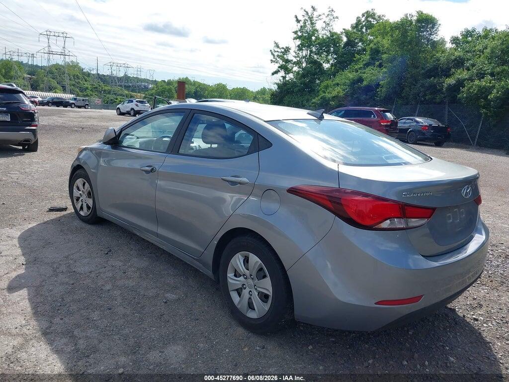 KMHDH4AE3GU543742 2016 HYUNDAI ELANTRA photo no. 3