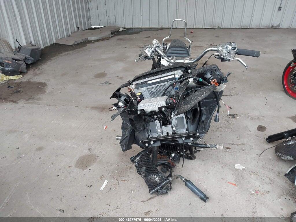 1HD1KH719SB645599 2025 HARLEY-DAVIDSON FLTRX photo no. 5