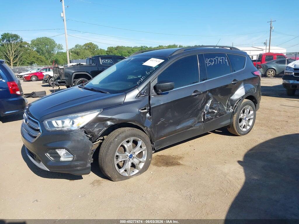 1FMCU9GD8HUE31667 2017 FORD ESCAPE photo no. 2