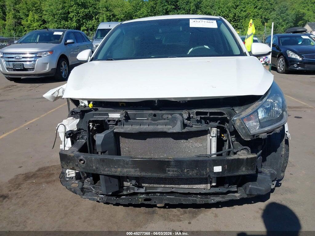 3KPA25AB0JE044827 2018 KIA RIO photo no. 12
