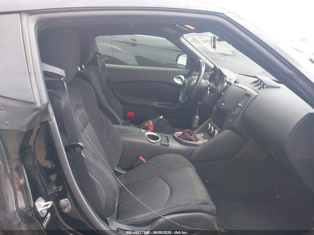 JN1AZ4EH0HM950138 2017 NISSAN 370Z photo no. 5