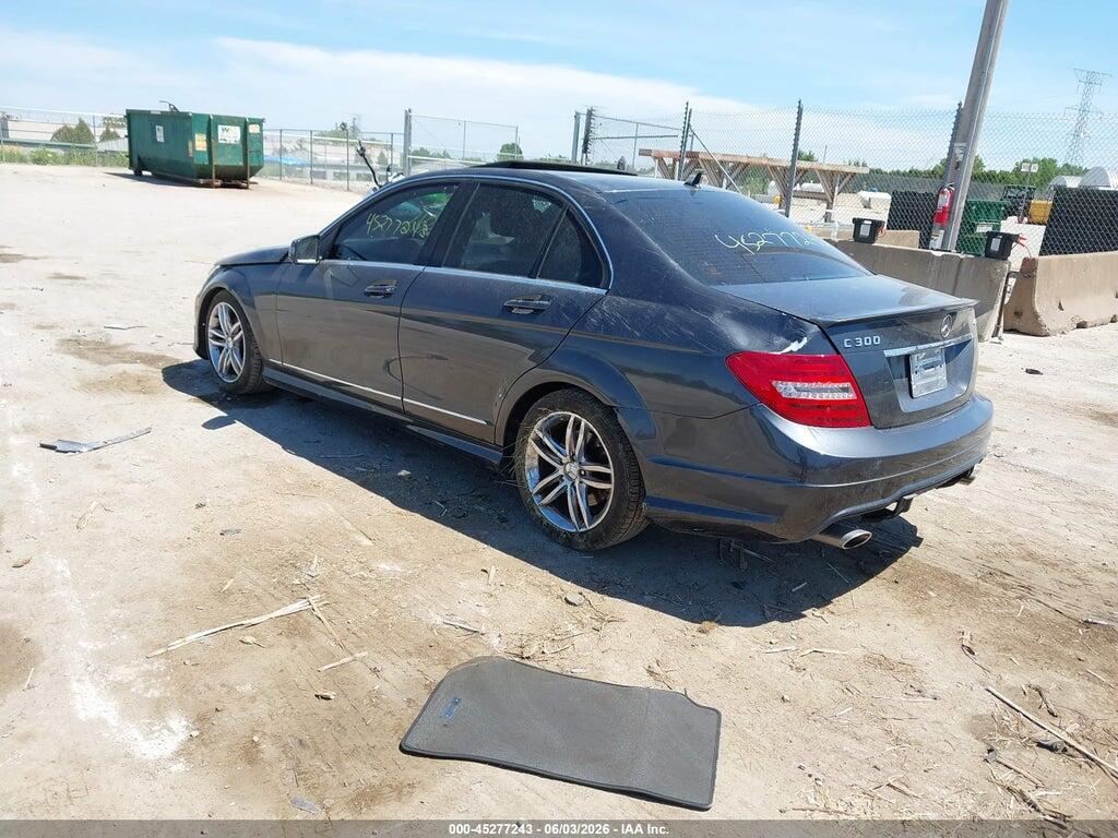 WDDGF8AB1DR259700 2013 MERCEDES-BENZ C 300 photo no. 3