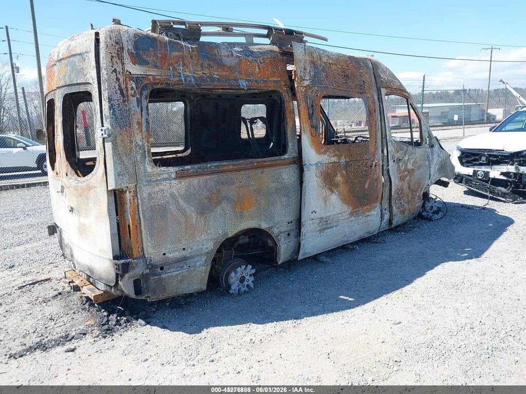 W1W4NBVY1PP556305 2023 MERCEDES-BENZ SPRINTER 2500 photo no. 4