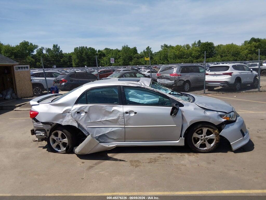 2T1BU4EEXBC676649 2011 TOYOTA COROLLA photo no. 12