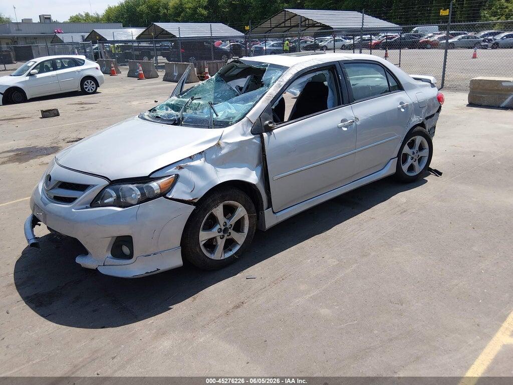 2T1BU4EEXBC676649 2011 TOYOTA COROLLA photo no. 2