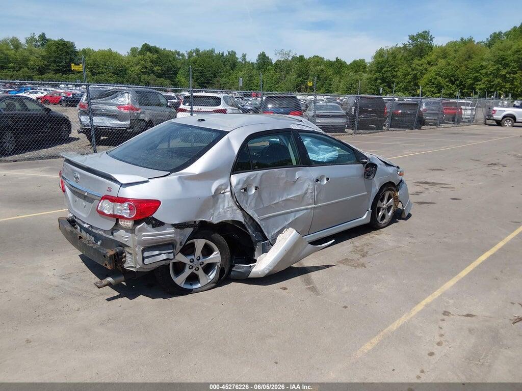 2T1BU4EEXBC676649 2011 TOYOTA COROLLA photo no. 4
