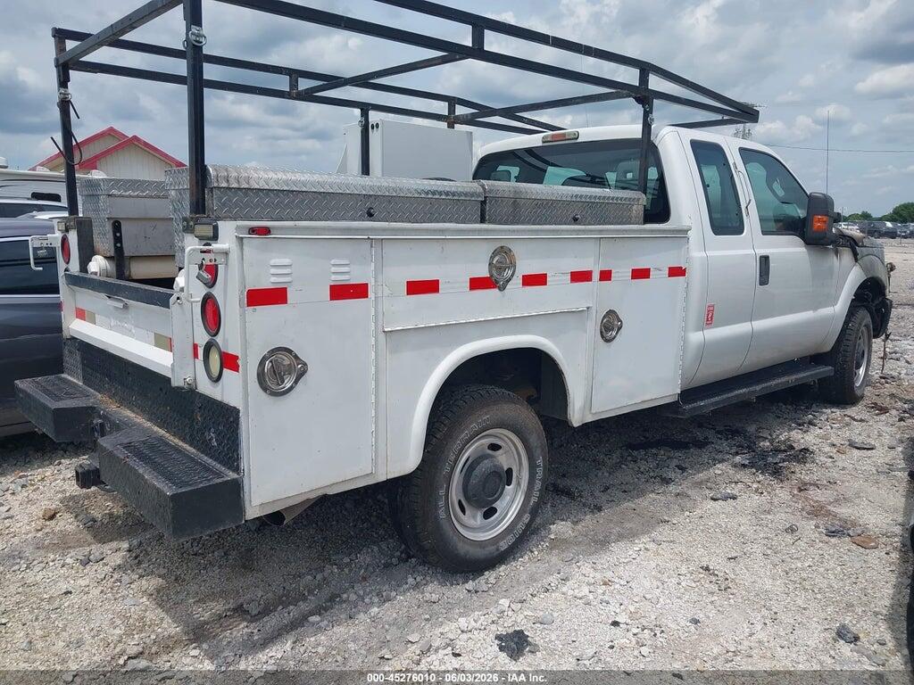 1FD7X3B68CEC77334 2012 FORD F-350 WITH SERVICE BODY photo no. 3