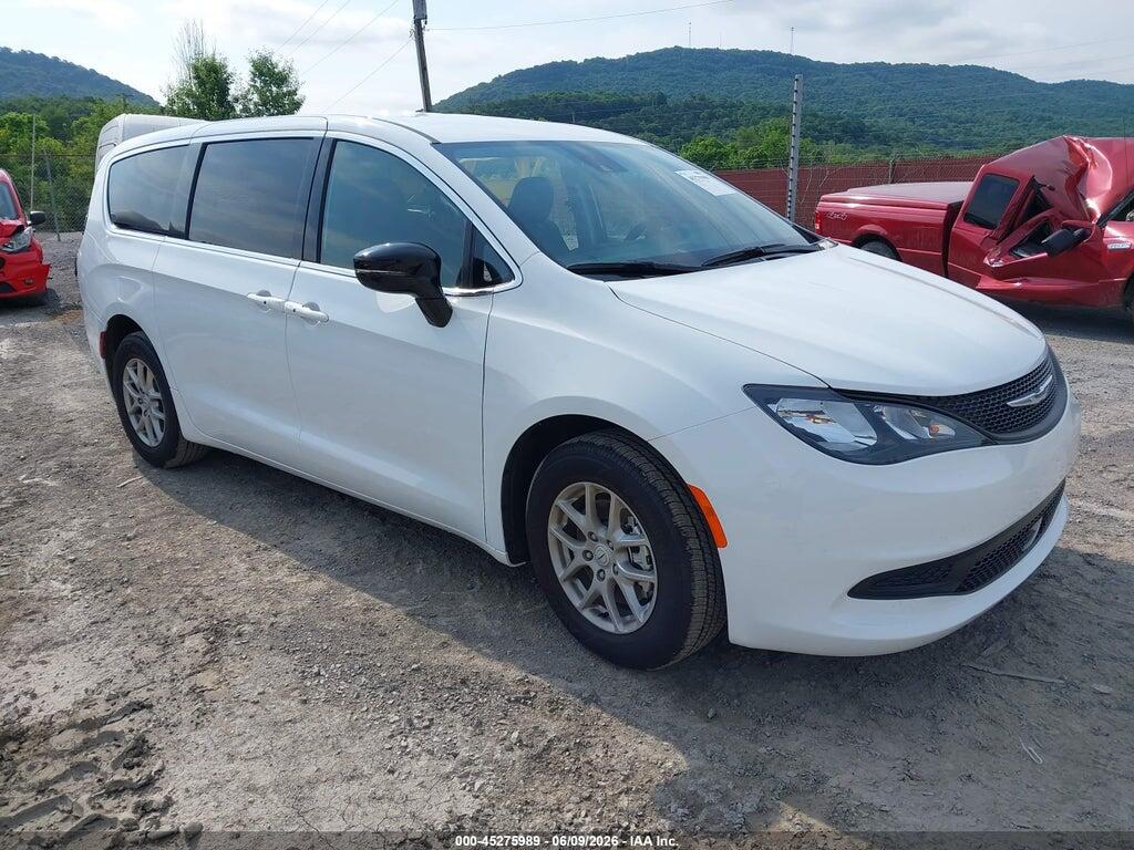 2C4RC1CG2TR261931 2026 CHRYSLER VOYAGER photo no. 1