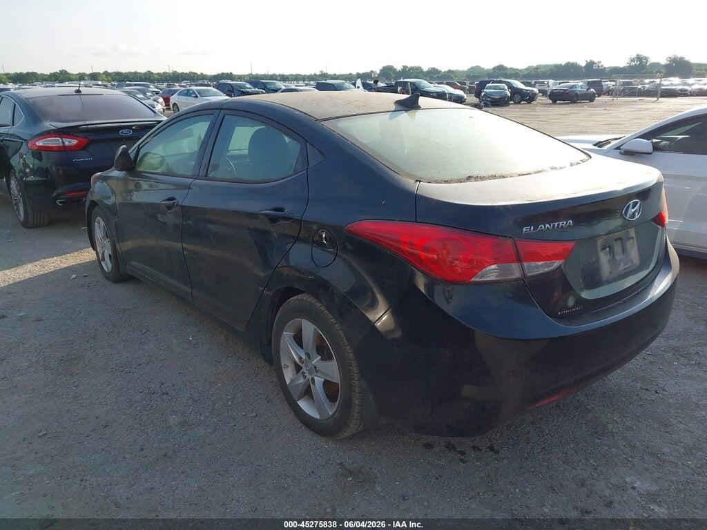 5NPDH4AE5DH320841 2013 HYUNDAI ELANTRA photo no. 3