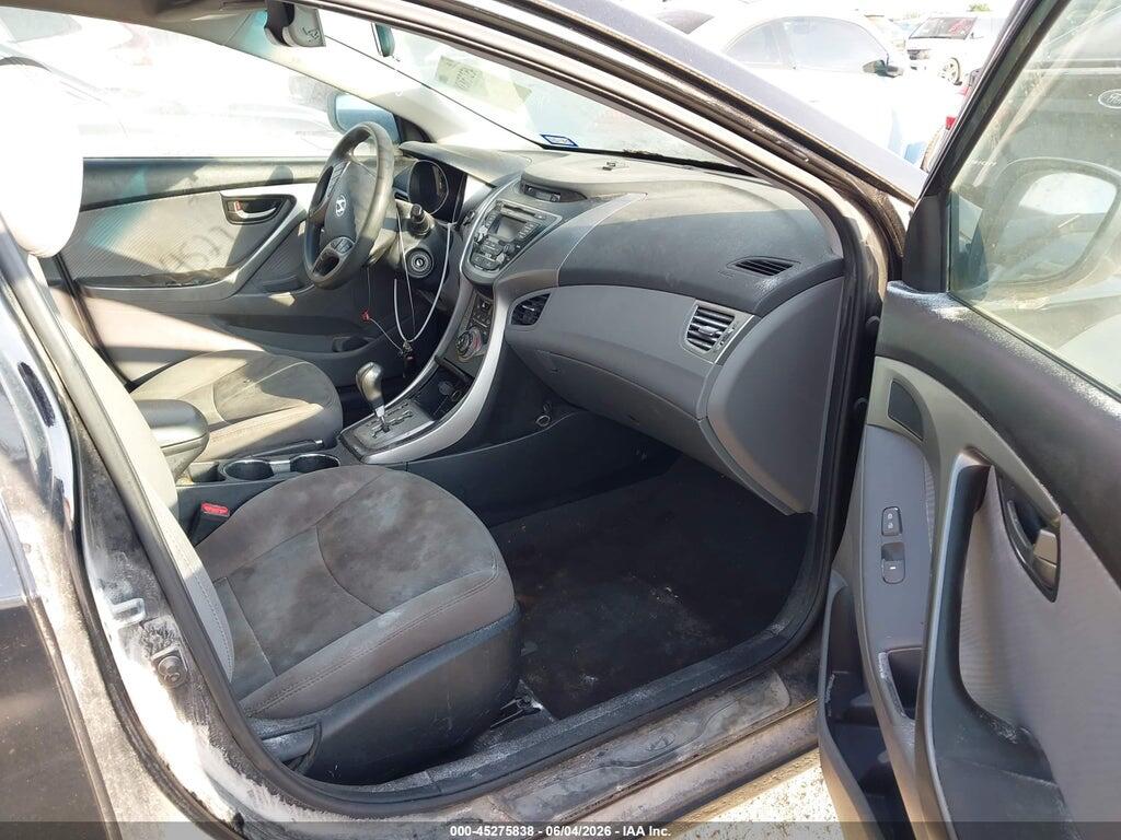 5NPDH4AE5DH320841 2013 HYUNDAI ELANTRA photo no. 5