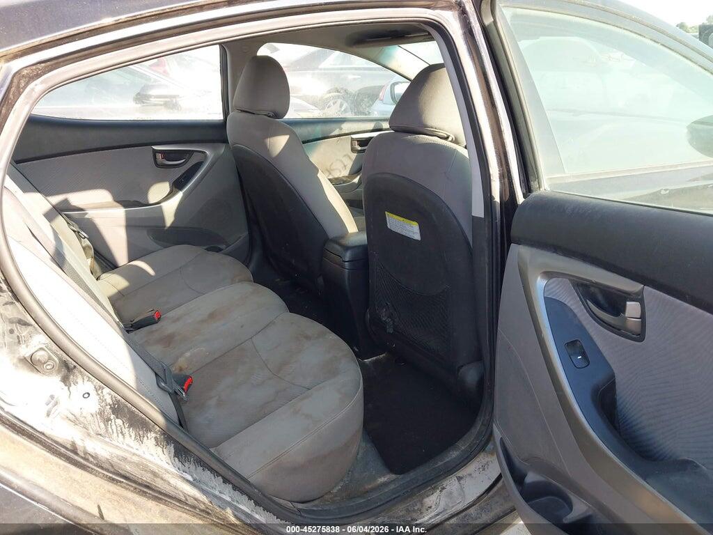 5NPDH4AE5DH320841 2013 HYUNDAI ELANTRA photo no. 8