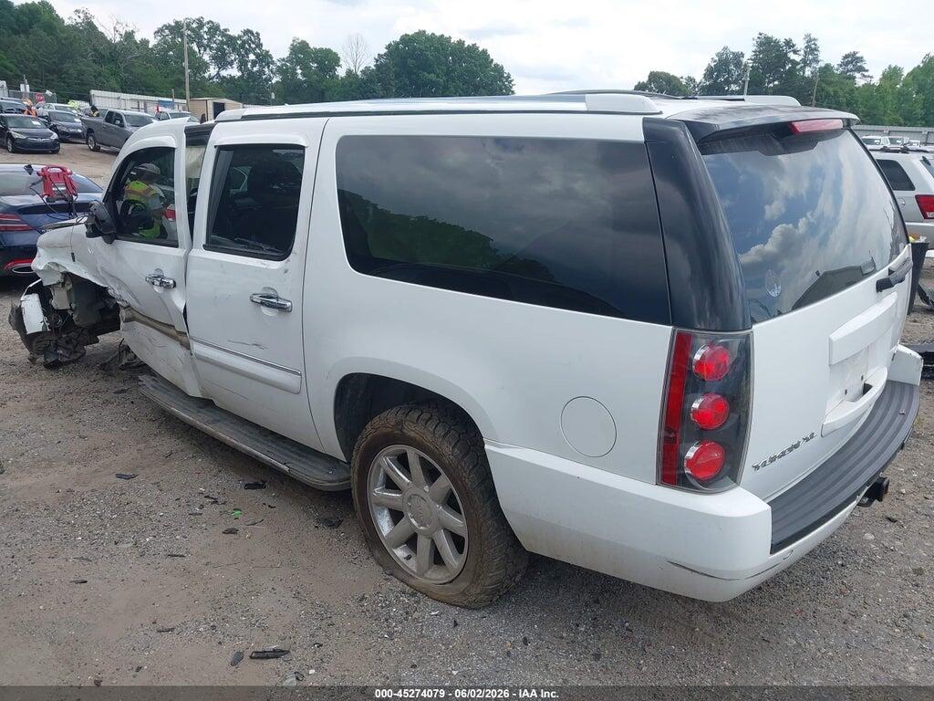 1GKFC66848J211598 2008 GMC YUKON XL 1500 photo no. 3