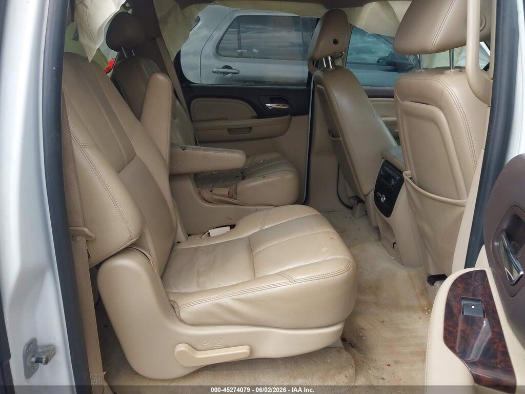 1GKFC66848J211598 2008 GMC YUKON XL 1500 photo no. 8