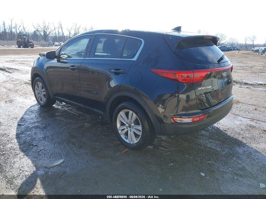 KNDPMCAC9H7194916 2017 KIA SPORTAGE photo no. 3