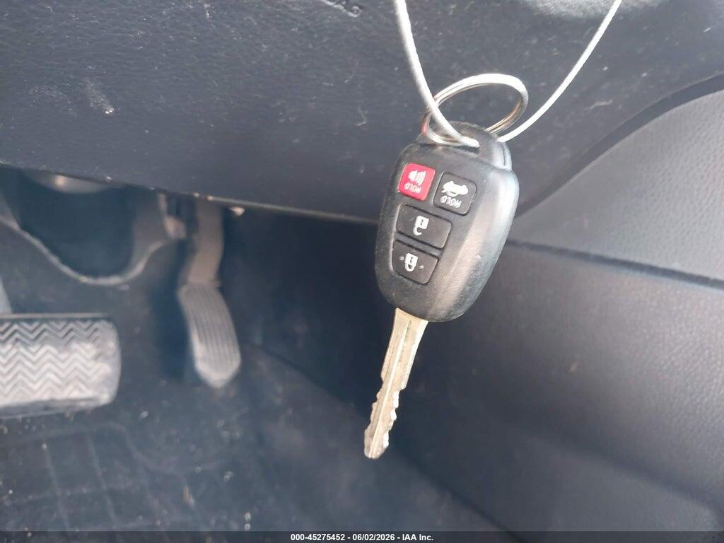 2T1BURHE9FC457714 2015 TOYOTA COROLLA photo no. 11