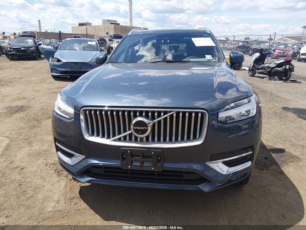 YV4062PNXP1956745 2023 VOLVO XC90 photo no. 12