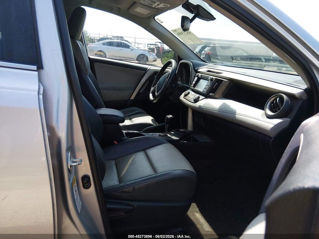 2T3YFREV3FW206539 2015 TOYOTA RAV4 photo no. 5