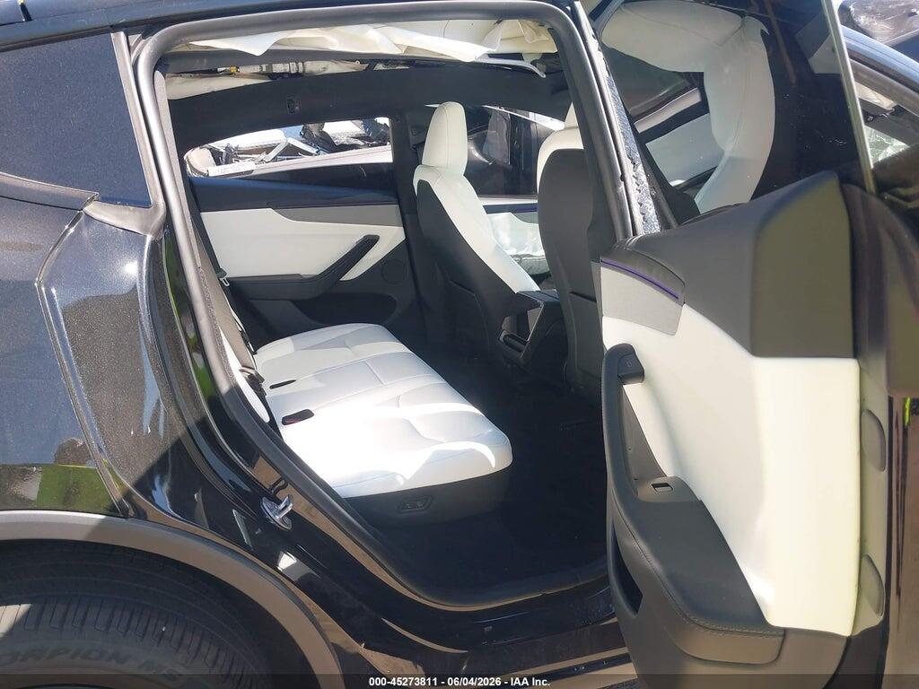 7SAYGDED9TF616676 2026 TESLA MODEL Y photo no. 8