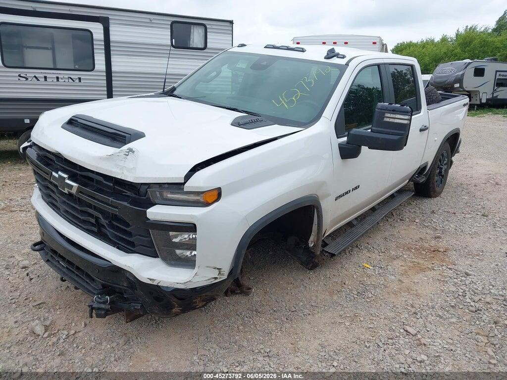2GC4KME73T1124040 2026 CHEVROLET SILVERADO 2500 HD photo no. 2