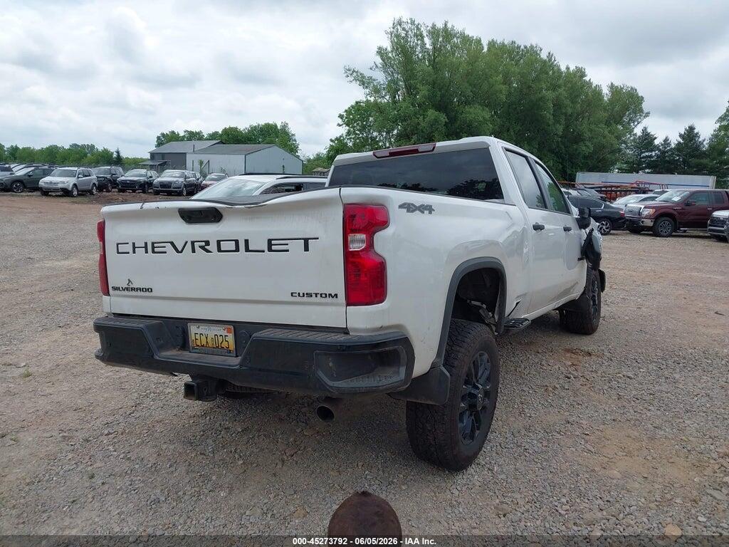 2GC4KME73T1124040 2026 CHEVROLET SILVERADO 2500 HD photo no. 4