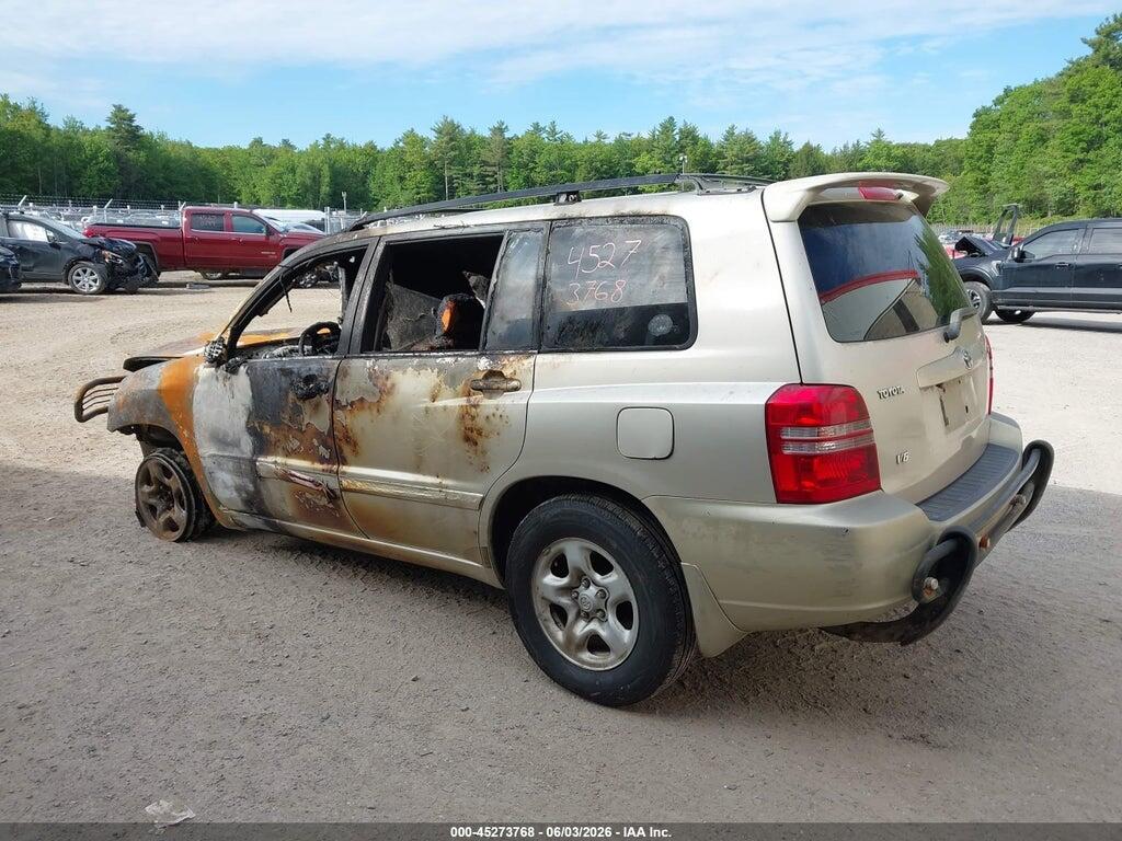 JTEGF21A320049403 2002 TOYOTA HIGHLANDER photo no. 3