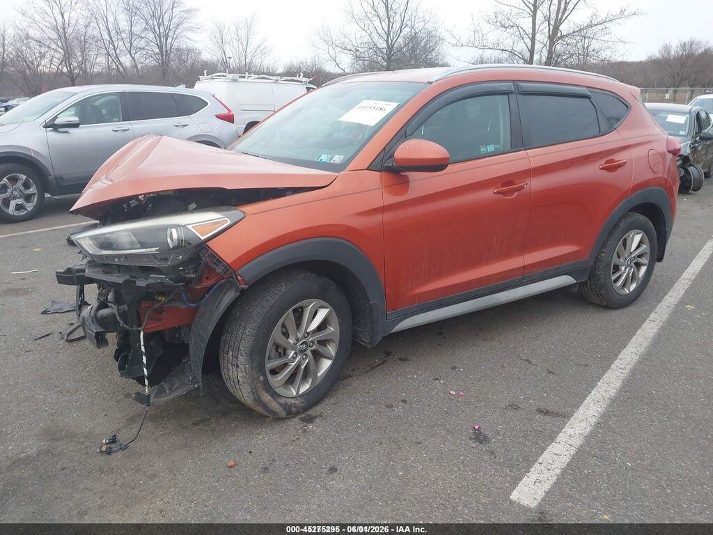 KM8J3CA46HU422112 2017 HYUNDAI TUCSON photo no. 2