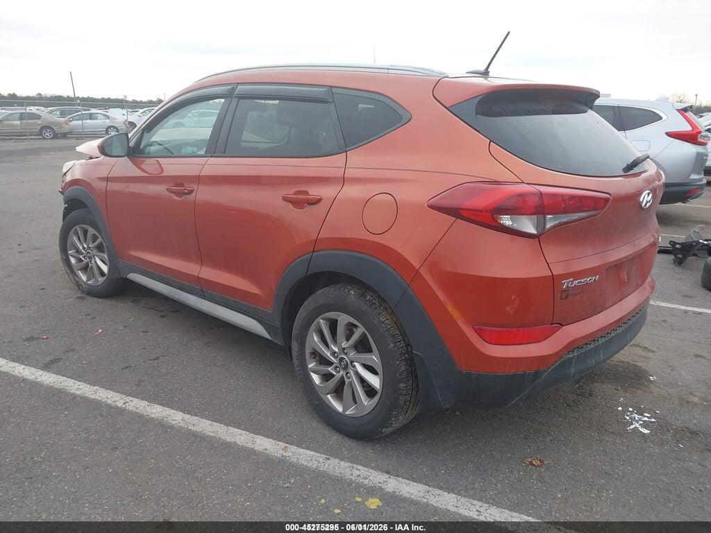 KM8J3CA46HU422112 2017 HYUNDAI TUCSON photo no. 3