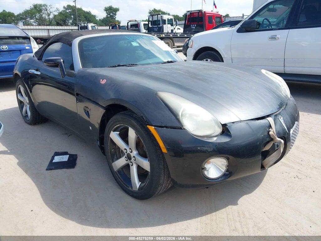 1G2MC35B78Y113904 2008 PONTIAC SOLSTICE photo no. 1