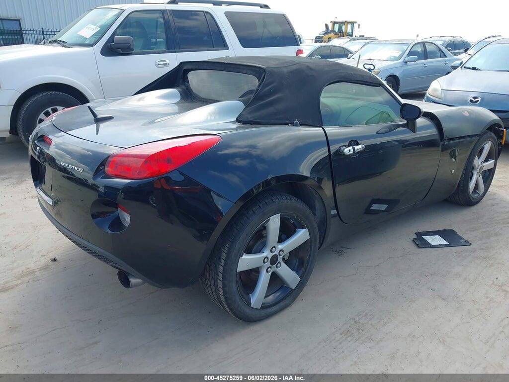 1G2MC35B78Y113904 2008 PONTIAC SOLSTICE photo no. 4