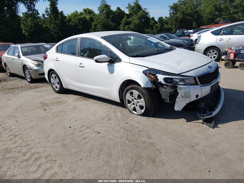 3KPFL4A78HE142636 2017 KIA FORTE photo no. 1
