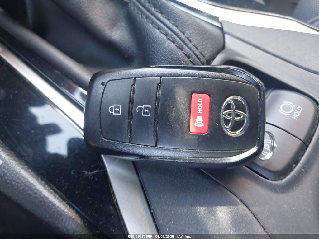7MUFBABG0RV030782 2024 TOYOTA COROLLA CROSS HYBRID photo no. 11
