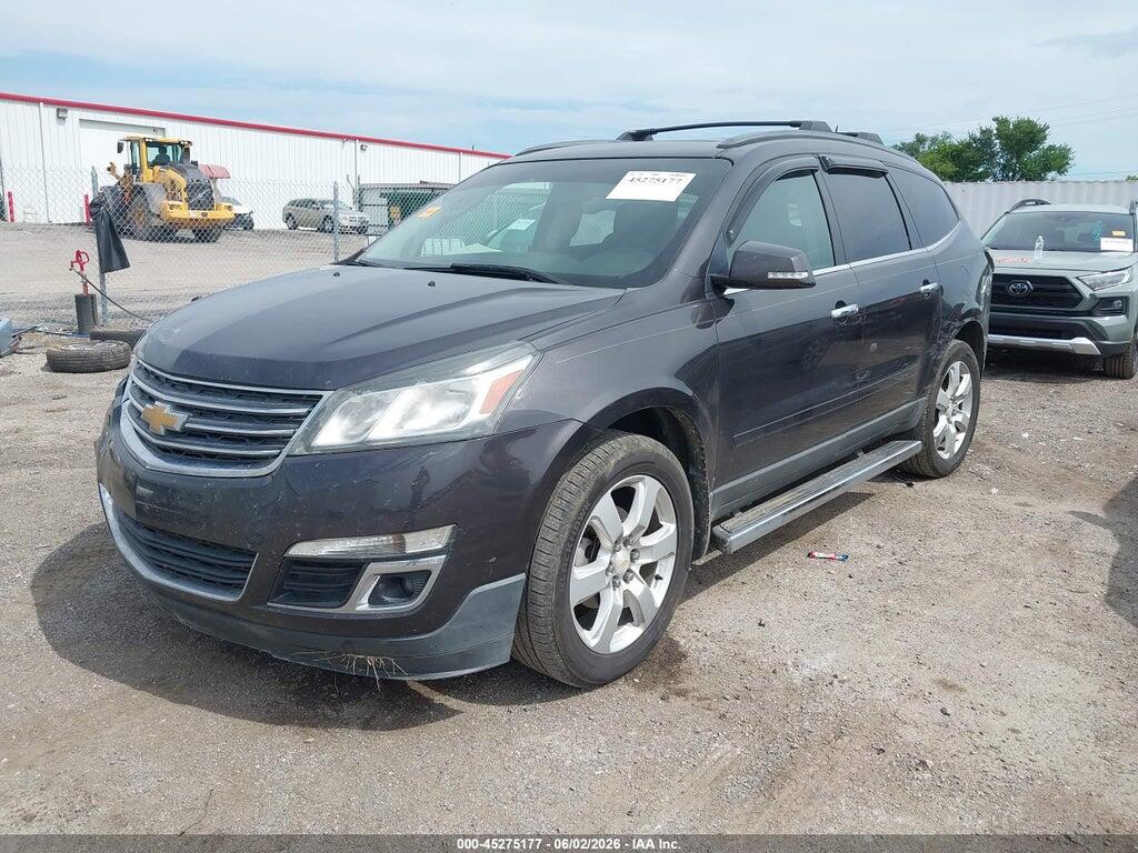 1GNKRGKD2HJ227064 2017 CHEVROLET TRAVERSE photo no. 2